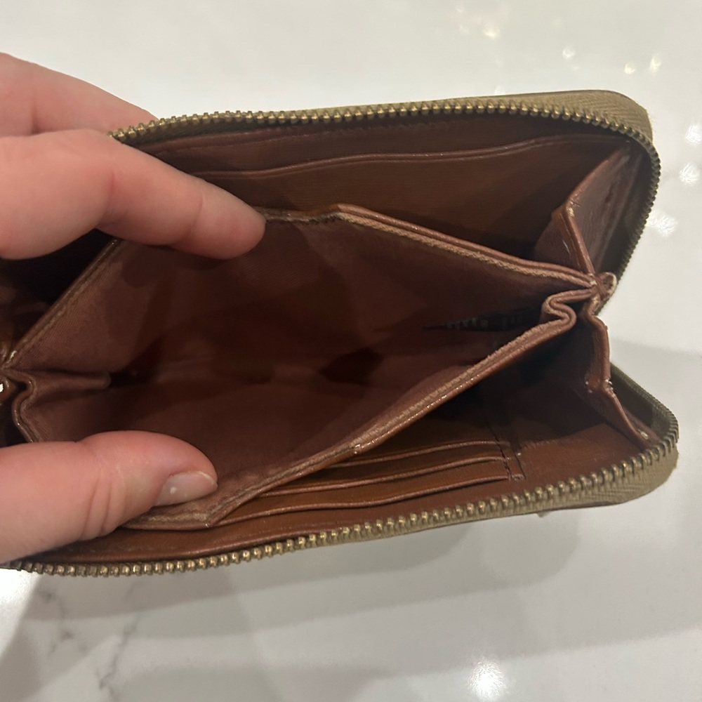 Gold Fossil Wallet - image 4